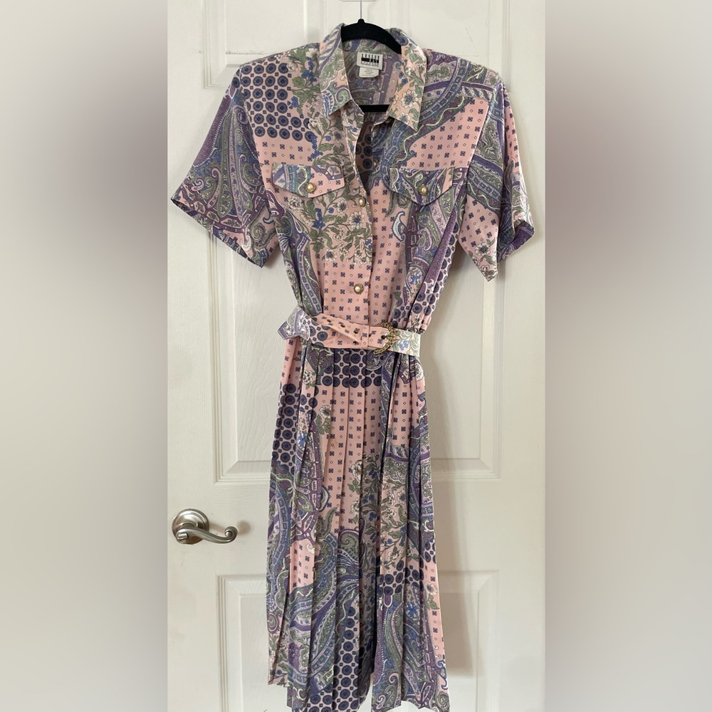 Vintage Leslie Fay Pink and Purple Paisley Button-Front Midi Dress